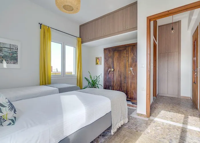 Sea And Mountain View アパート