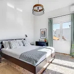 Apartment Sea And Mountain View *
